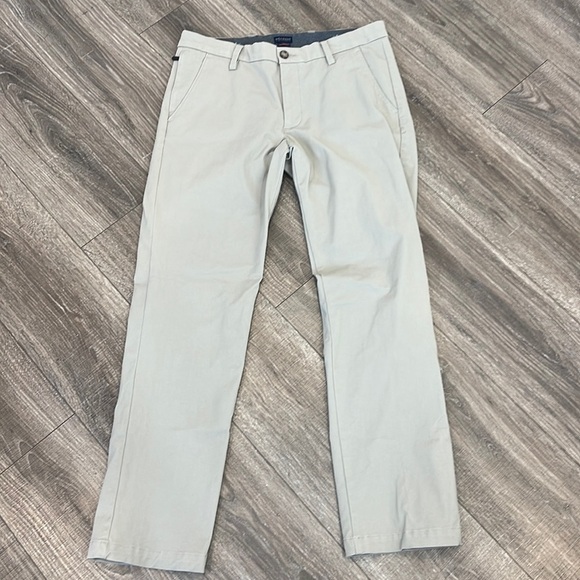 33x32 Mens DOCKERS slim tapered fit Pants - Picture 1 of 6